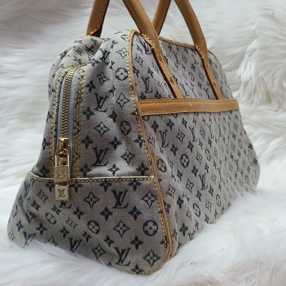 💯 Authentic Louis Vuitton Mini Lin Handbag🍀
